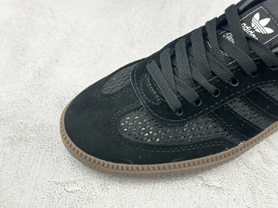Adidas originals Samba in Brown