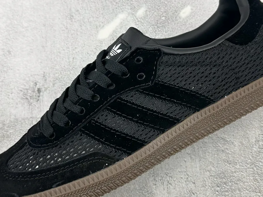 Adidas originals Samba in Brown