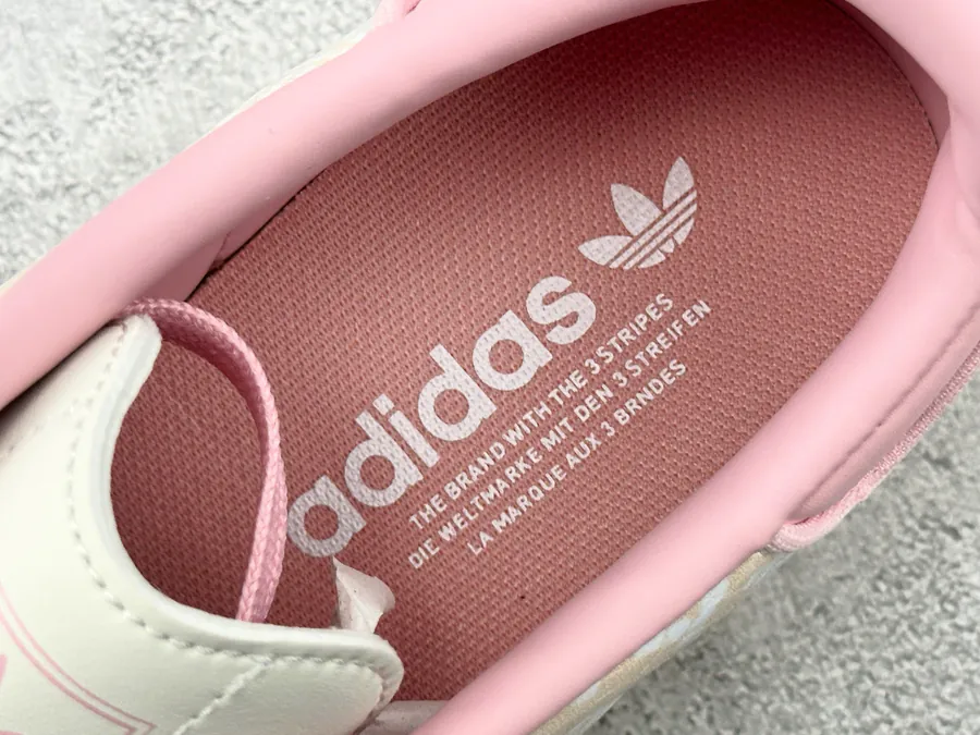Adidas SAMBA in Pink Flower Print