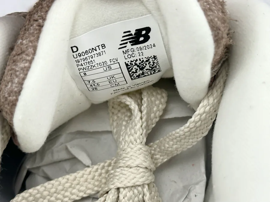 New Balance 9060 Exclusive Original