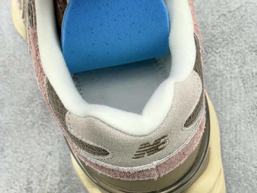 New Balance 9060 Exclusive Original