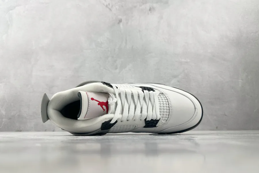 Jordan Air Jordan 4 Retro White Cement