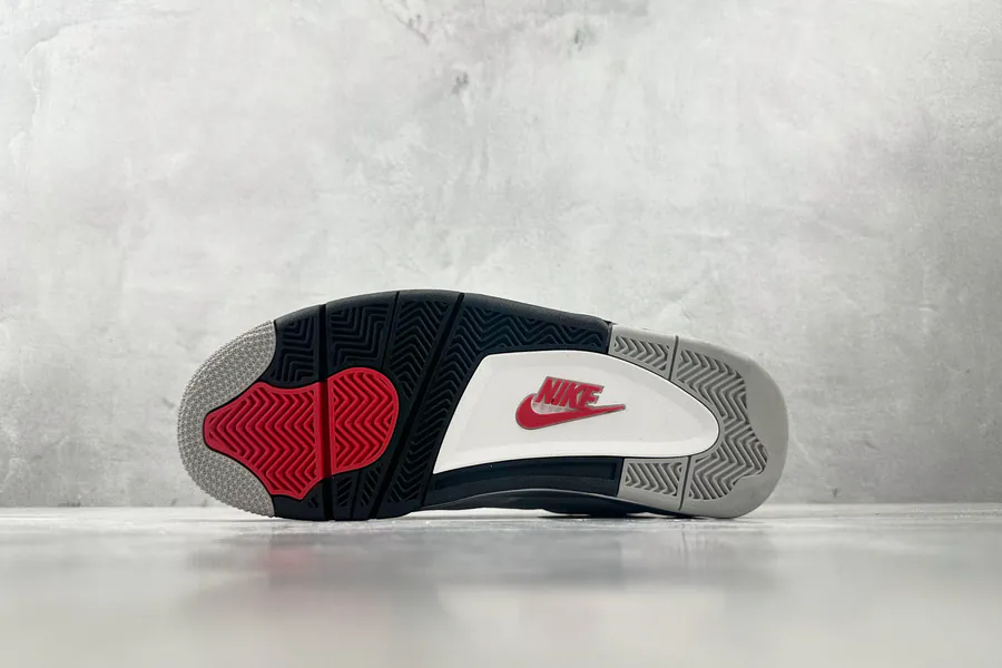 Jordan Air Jordan 4 Retro White Cement
