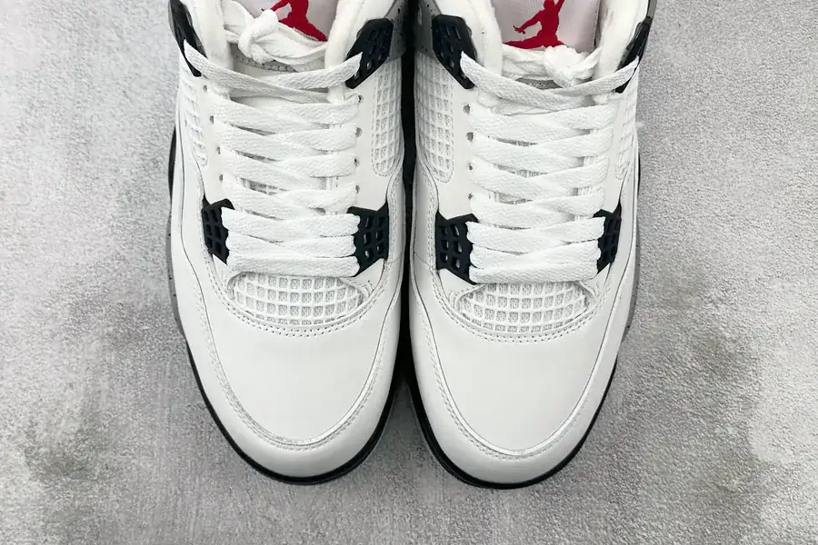 Jordan Air Jordan 4 Retro White Cement