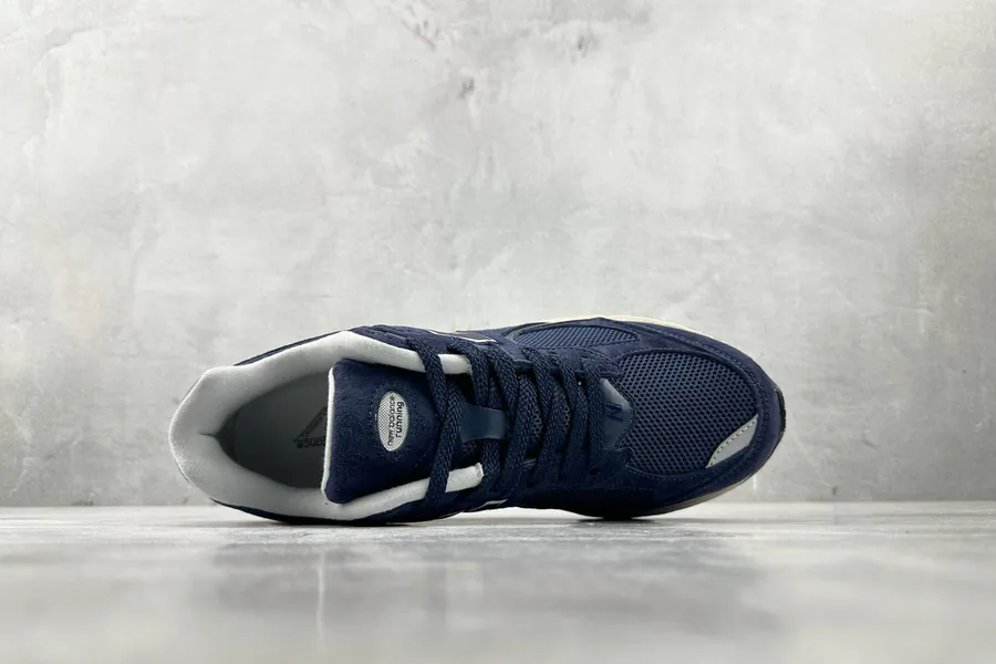 NB 2002R Navy Blue Exclusive Original