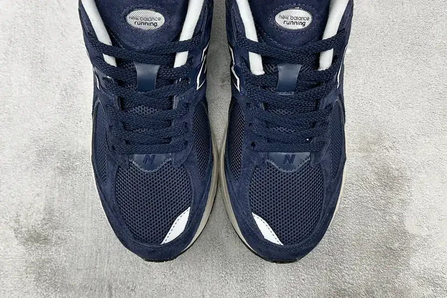 NB 2002R Navy Blue Exclusive Original