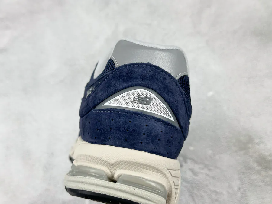 New Balance NB 2002R Navy Blue Sneaker