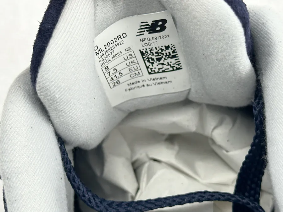 New Balance NB 2002R Navy Blue Sneaker