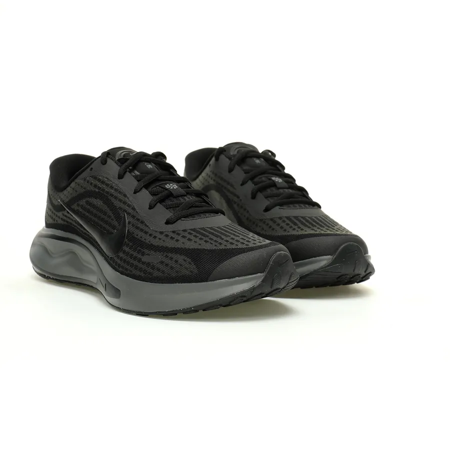 Nike Journey Run All Black Lightweight Running Shoes with Comfortable Cushioning