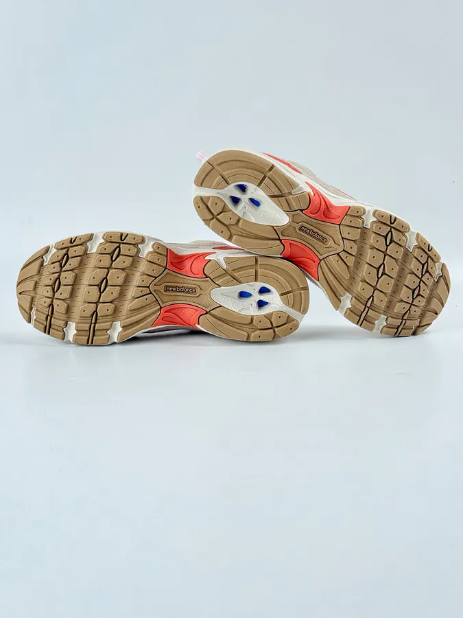 New Balance MR530 Vintage Style Sneaker