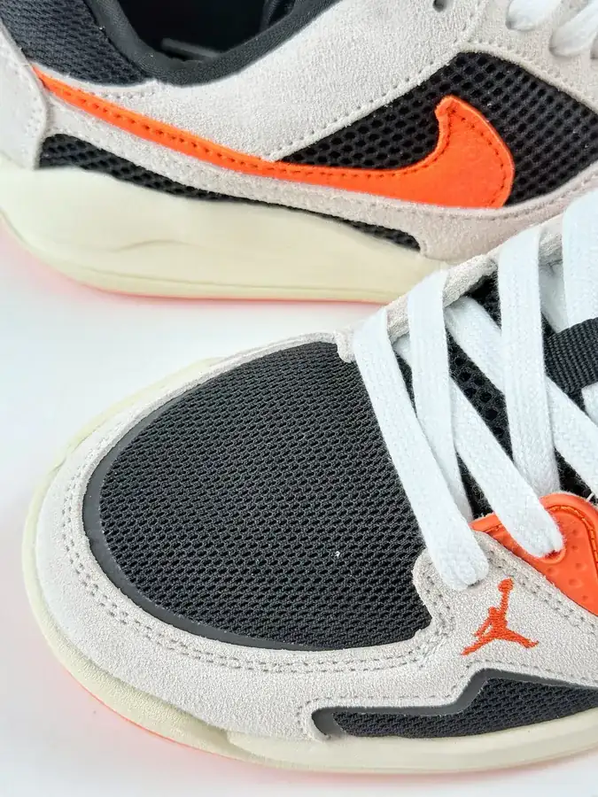 NK Air Jordan CMFT Era Retro Sneaker