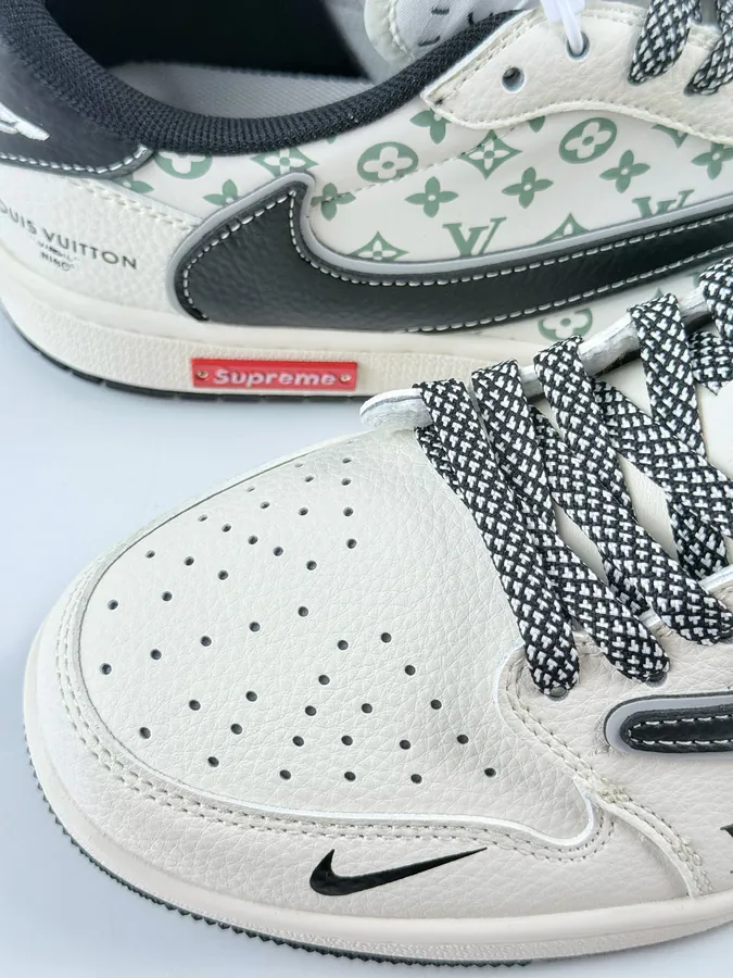 Travis Scott x Air 1 Low x Louis Vuitton Reverse White Black Monogram Star Chevron