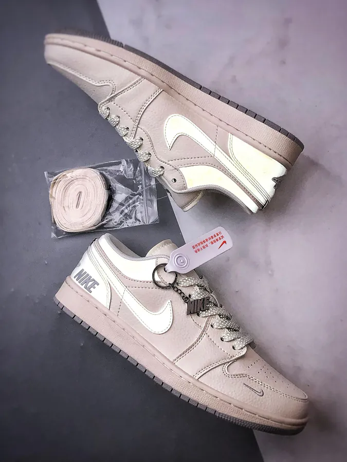 Air Jordan 1 Low OG Premium Custom