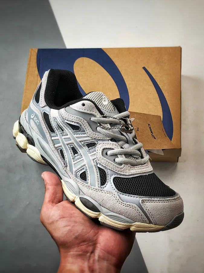 GEL C Retro Sneaker Exclusive Original
