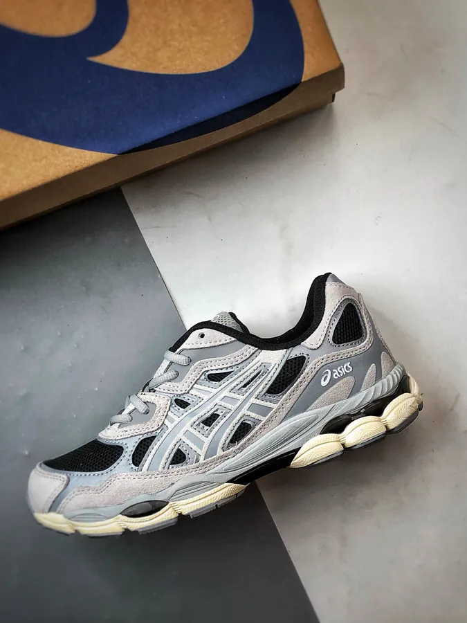 GEL C Retro Sneaker Exclusive Original