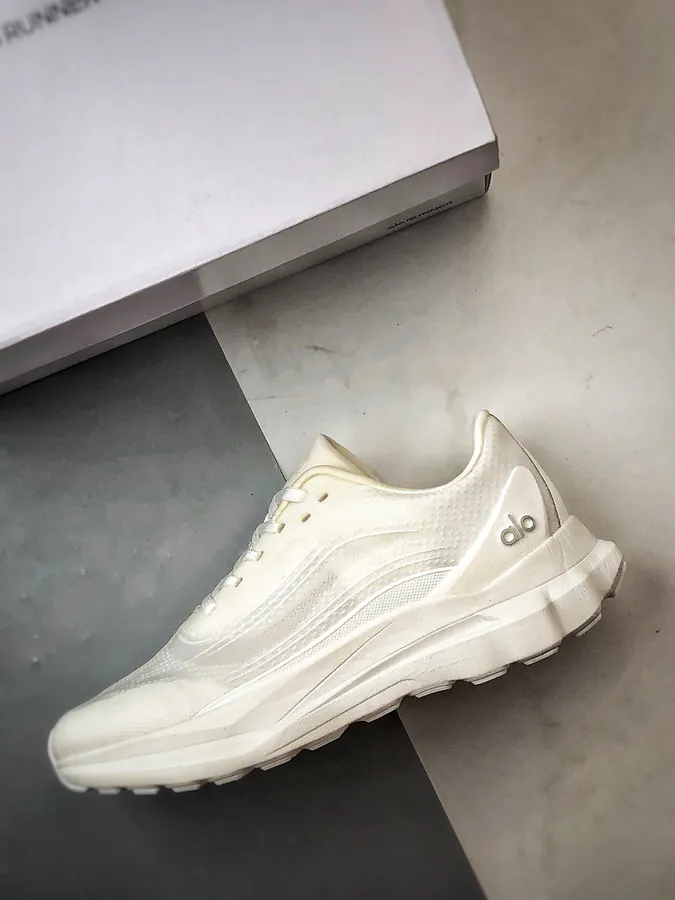 ALO Yoga Alo Runner White Running Shoes