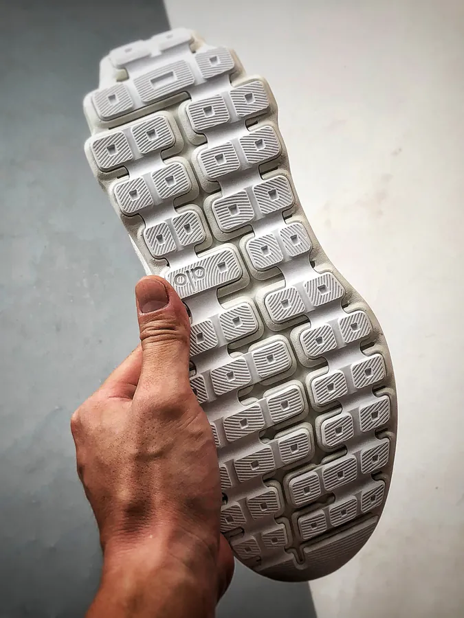 ALO Yoga Alo Runner White Running Shoes