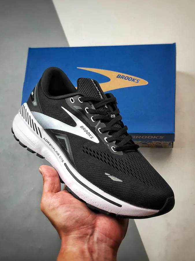 Brooks Glycerin 19 Classic Running Shoes with Premium Comfort