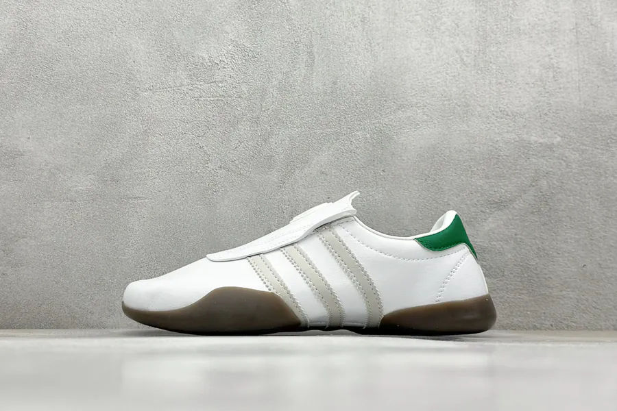 AD Taekwondo Mei W Off Sport Shoes