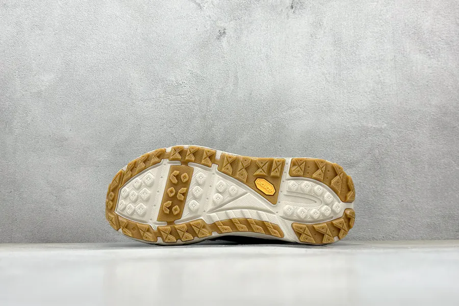 HOKA ONE ONE Tor Summit Comfortable and Minimalist Hiking Shoes