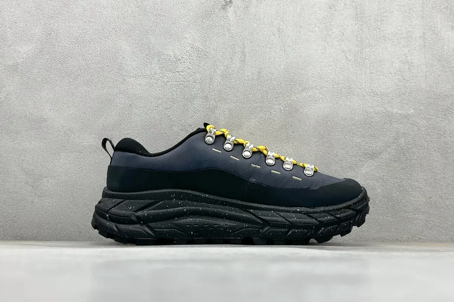 HOKA ONE ONE Tor Summit Comfortable and Minimalist Hiking Shoes