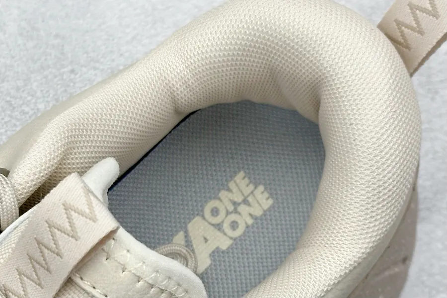 HOKA ONE ONE Tor Summit Comfortable and Minimalist Hiking Sneaker