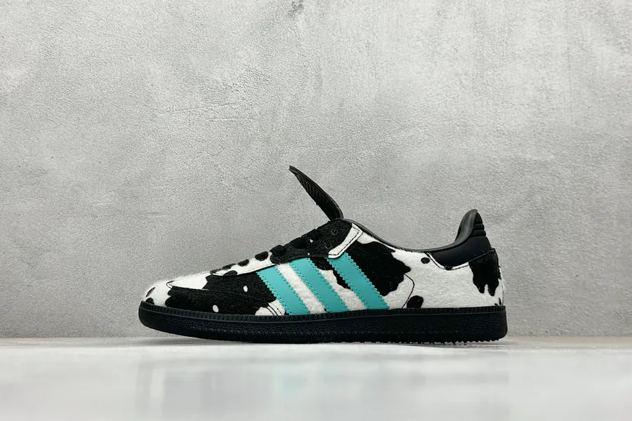 Adidas Samba OG 'Black and Green Zebra' Sneaker