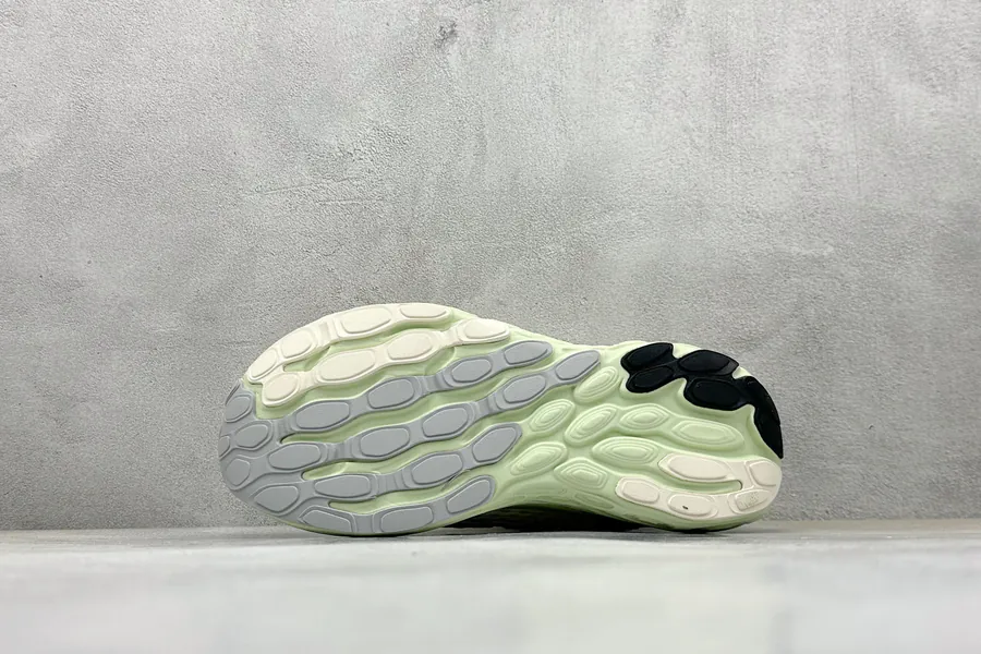 NB Fresh Foam Evoz Running Shoes Premium Comfort and Durability