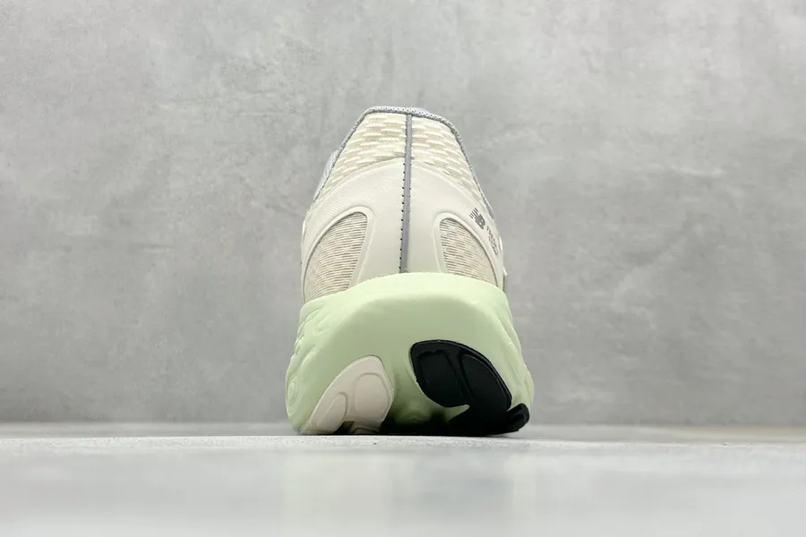 NB Fresh Foam Evoz Running Shoes Premium Comfort and Durability