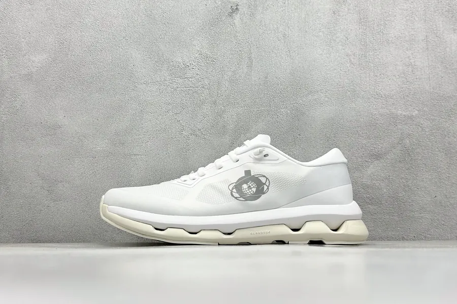 KITH x ON Cloudzone Running Shoes