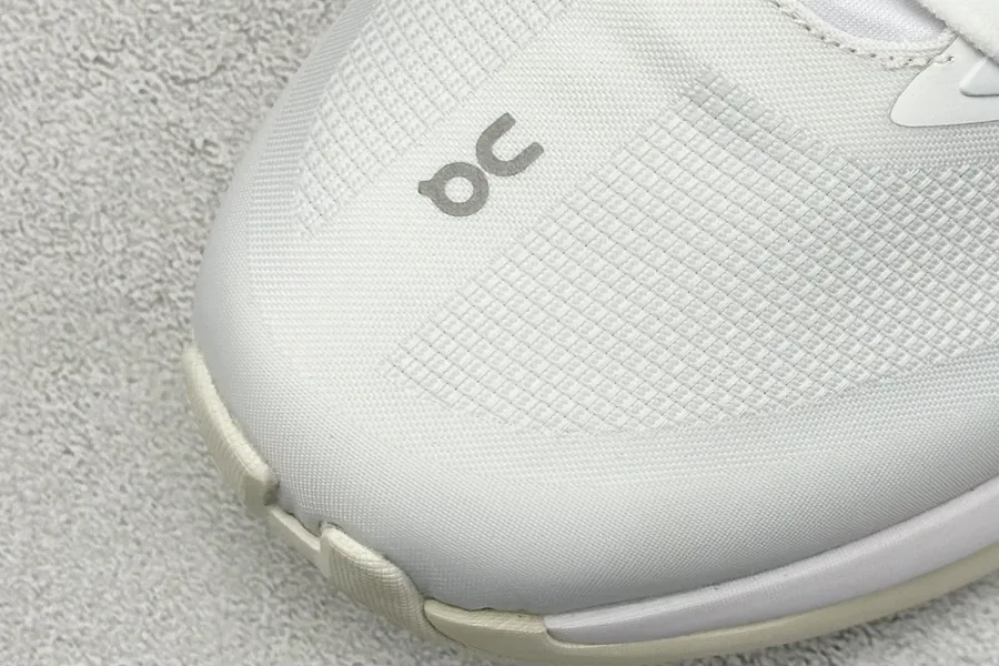 KITH x ON Cloudzone Running Shoes