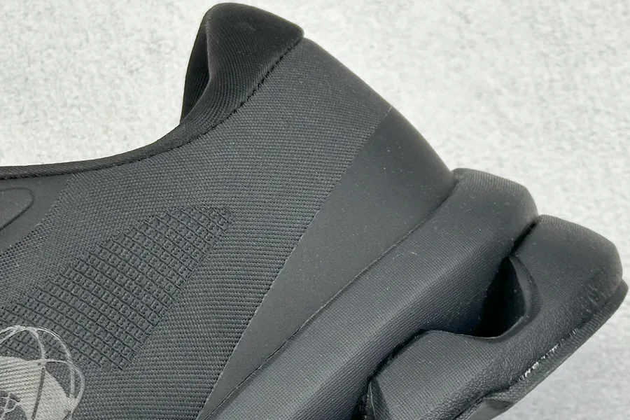 KITH x ON Cloudzone Comfortable and Versatile Low Top Running Shoes