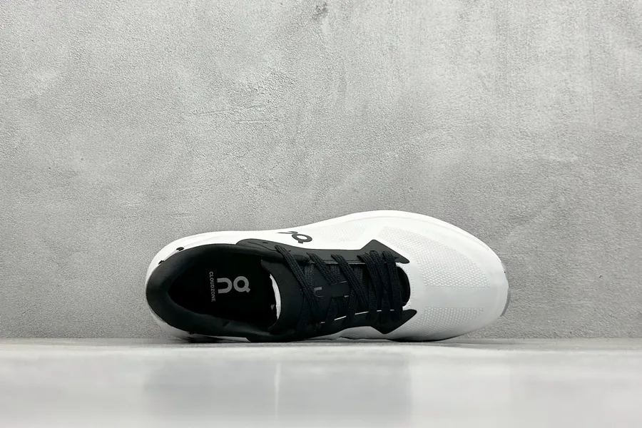 ON KITH x Cloudzone Comfortable and Versatile Low top Running Shoes
