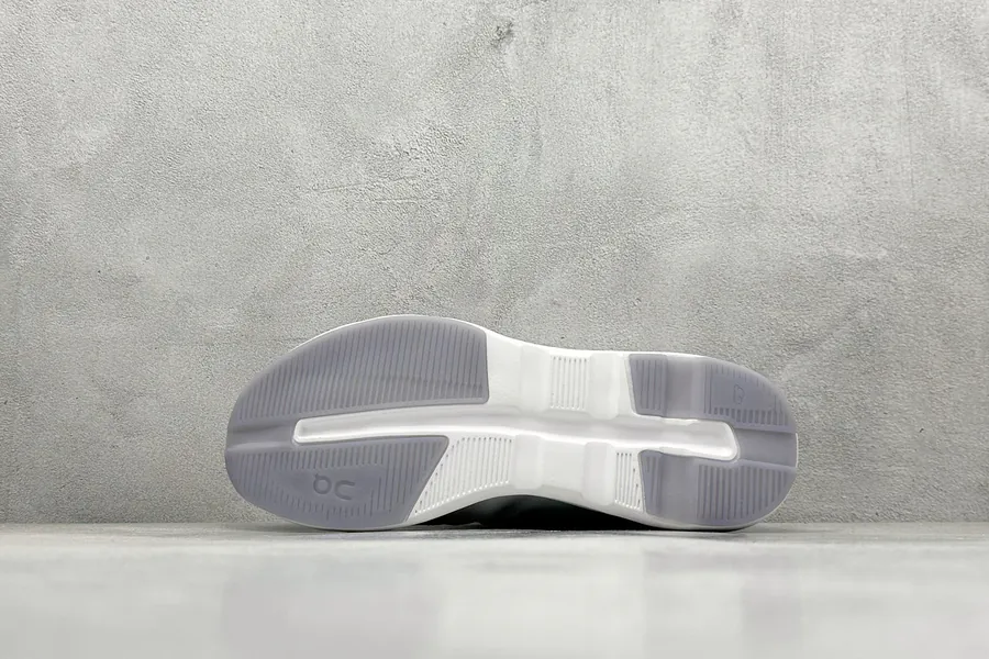 ON KITH x Cloudzone Comfortable and Versatile Low top Running Shoes