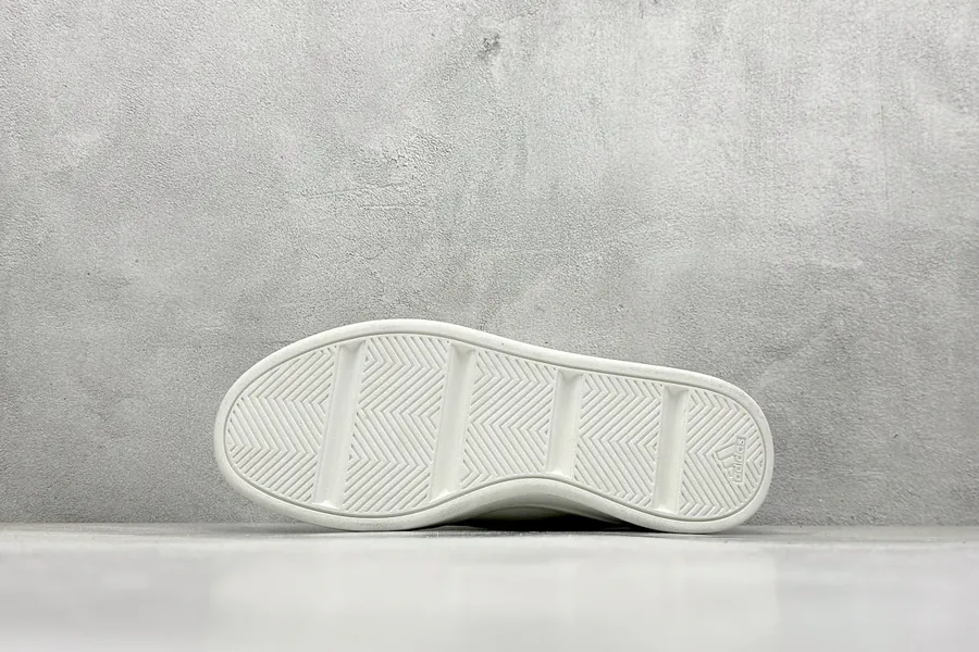 Adidas Aspyre Campus Sneaker Original Box and Label
