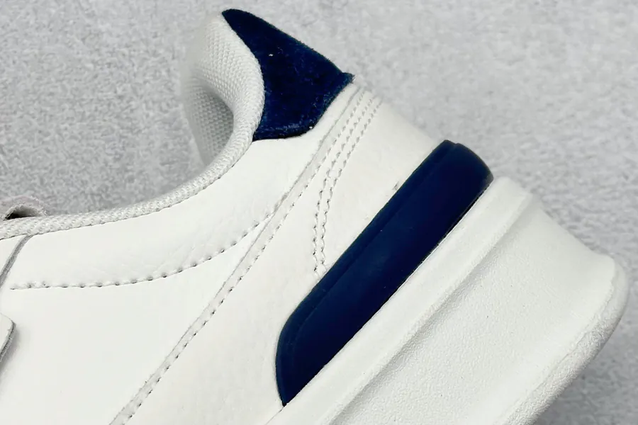 Adidas Aspyre Campus Sneaker Original Box and Label