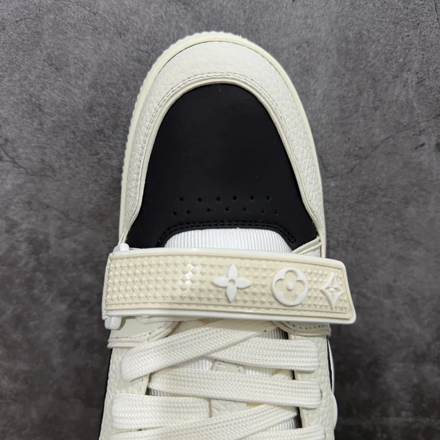 LV Trainer White and Black Grained Calfskin