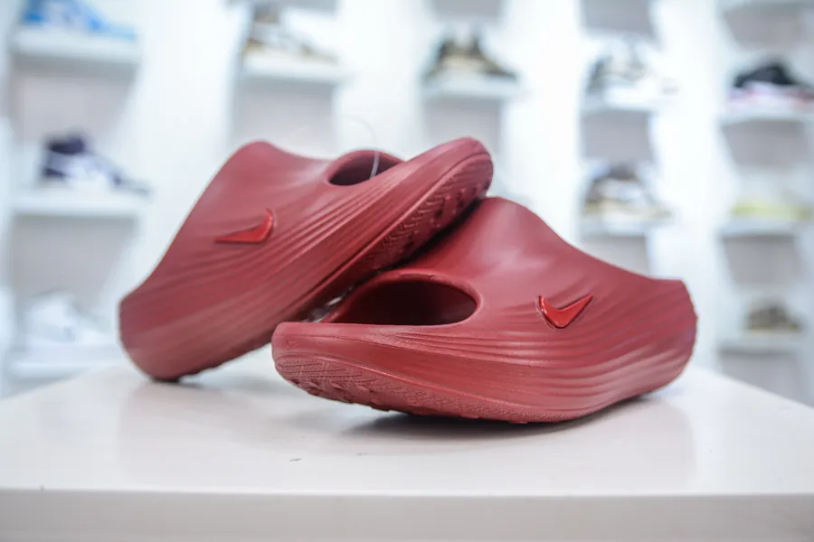 Nike ReactX REJUVEN8 Slide Simple and Comfortable Slides