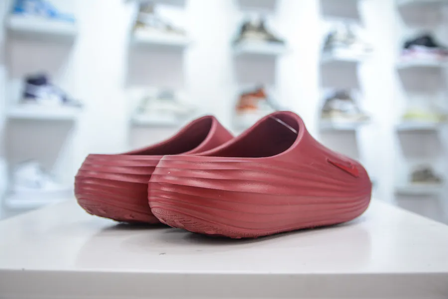Nike ReactX REJUVEN8 Slide Simple and Comfortable Slides