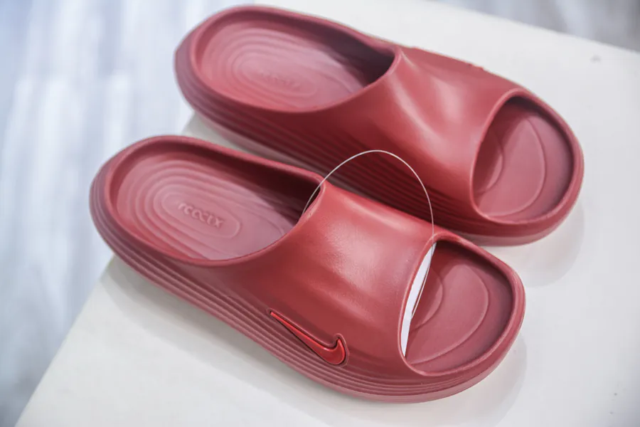 Nike ReactX REJUVEN8 Slide Simple and Comfortable Slides