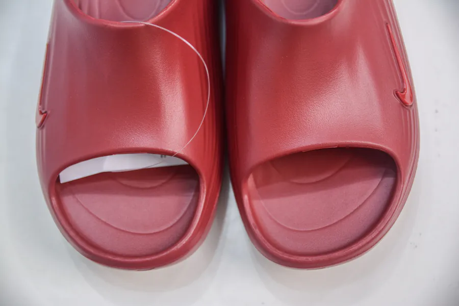 Nike ReactX REJUVEN8 Slide Simple and Comfortable Slides