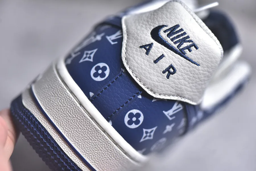NK Air Force 107 Low White Blue White Suede Low Sneakers