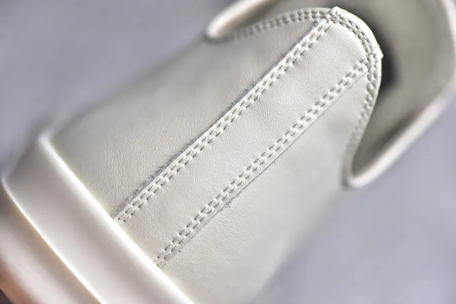 RO Drksh Low Top Leather Sneaker in Beige