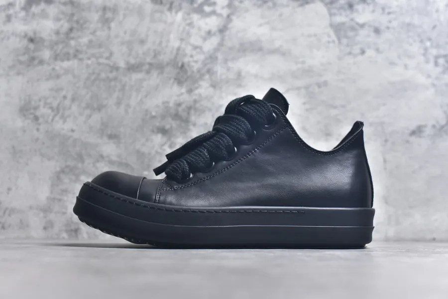 RO Drksh Low Top Leather Sneaker Black