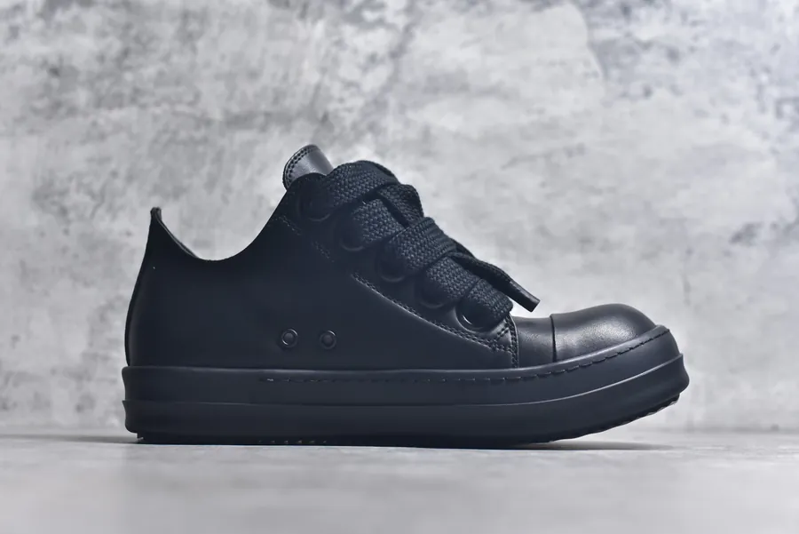 RO Drksh Low Top Leather Sneaker Black