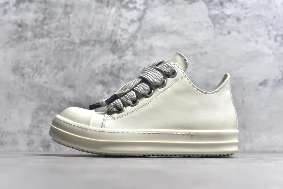 RO Drksh Low Top Leather Sneaker in Beige