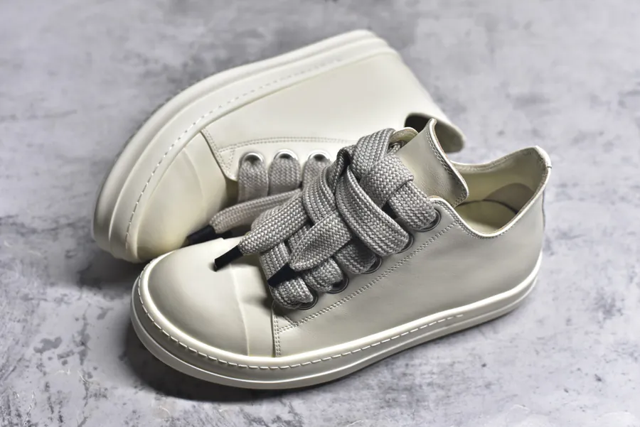 RO Drksh Low Top Leather Sneaker in Beige