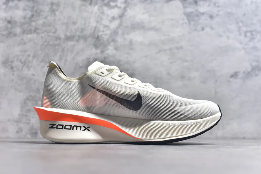 Nike Vaporfly 4 Proto Lightweight Running Shoes with Advanced Technology