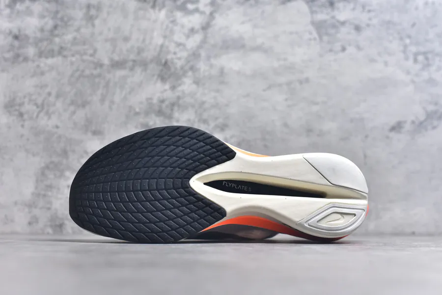 Nike Vaporfly 4 Proto Lightweight Running Shoes with Advanced Technology