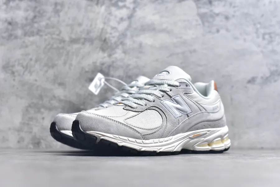 NB 2002R Exclusive Original Running Shoes